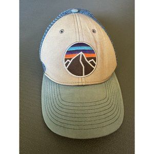 Patagonia Fitz Roy Icon Trucker Hat Cap Mesh Back Snapback Beige Blue